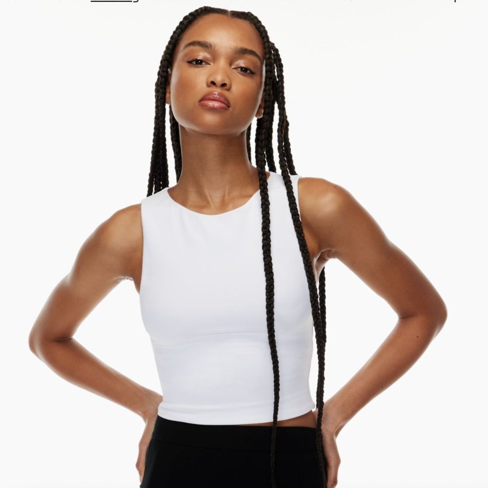 Aritzia cropped contour tank